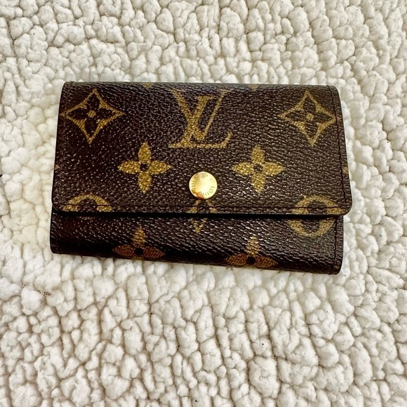 LV Key Holder CT0092 - Picture 1 of 12